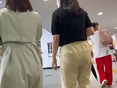 0811 Passionate Couples Ignite Desire Seductive Gala Night of Pleasure