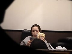 netcafe_onani90 Passionate Redhead & Asian Beauties An Unforgettable Group Encounter