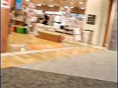 11964 Mesmerizing Dark-Haired Goddess Gives Unforgettable Blowjob Experience