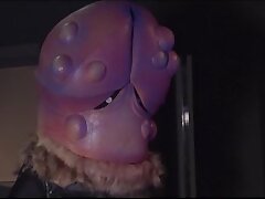 GHOV33_02 Sizzling Stripper's Tempting Dance Igniting Desire in Men