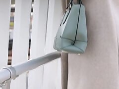 336KNB-209 Sizzling Encounter-Beautiful Mature Model Tempts Him at Home