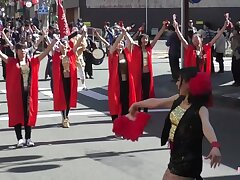 love155 Japanese Beauties Share His Big Dick In Private Room