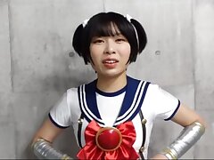 DHRY24_03 Sensual Beauty Unveils Killer Curves in Sultry Lingerie Showdown