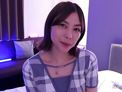 FC2-PPV-4594587 Hitomi's Shower Temptation-JAV Star Sparks Intense Desire